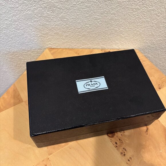 New Prada Saffiano Leather Business Card Wallet With Strap (Certified Authentic) - Picture 10 of 13